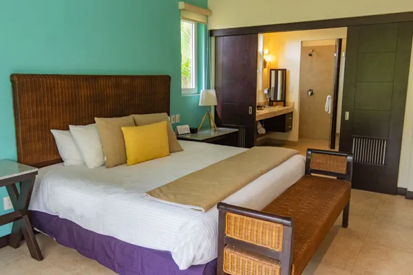 Two-bedroom villa · primary bedroom