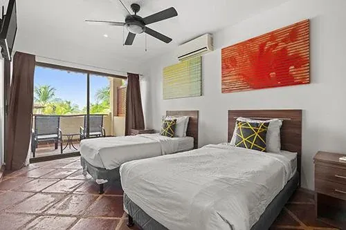Twin-bedroom accommodation